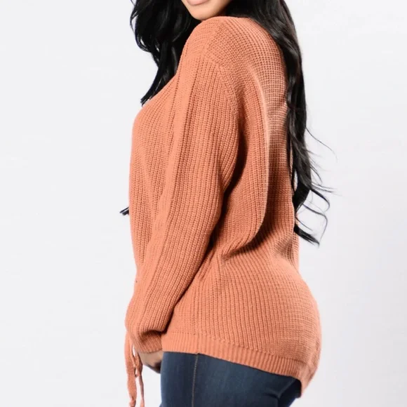 Long Sleeve Lace Up Tie Sweater - Picture 4 of 8